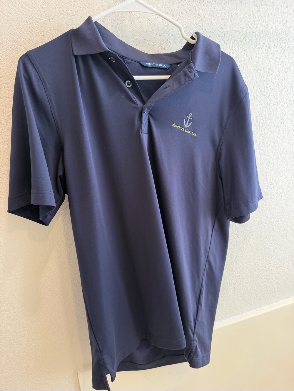 Cutter and Buck Men's Navy Polo Shirt Small